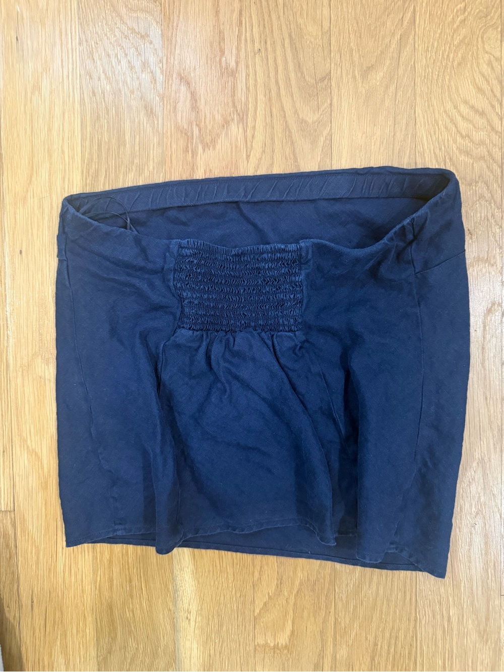 Quince Strapless Navy Linen Top - Picture 4 of 4